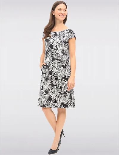 Manteaux | La maison du manteau au Québec Robe Imprimée À Manches Courtes Coupe Ajustée Motif Feuilles Tropicales par Vamp