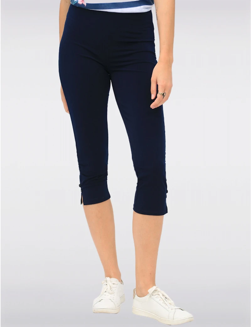 Manteaux | La maison du manteau au Québec Legging Capri À Taille Élastique & Fentes Latérales Boutonnées par Amani Couture