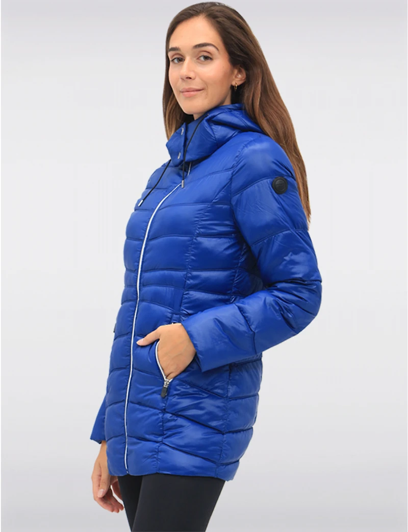 Manteaux | La maison du manteau au Québec Doudoune Végan Compacte à Capuche avec Coussin de Nuque Intégré par Point Zero