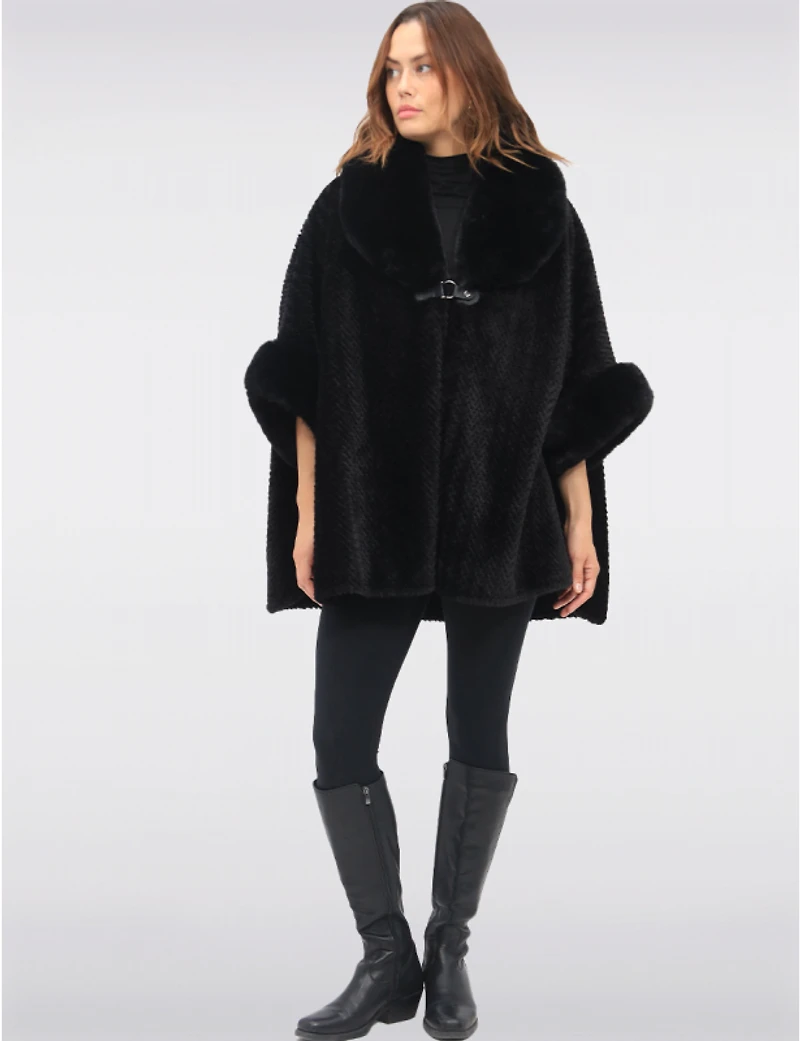 Manteaux Manteaux | La maison du manteau au Québec Cape Noire Ouverte Douce avec Bordure en Fausse Fourrure & Motif Animal Texturé