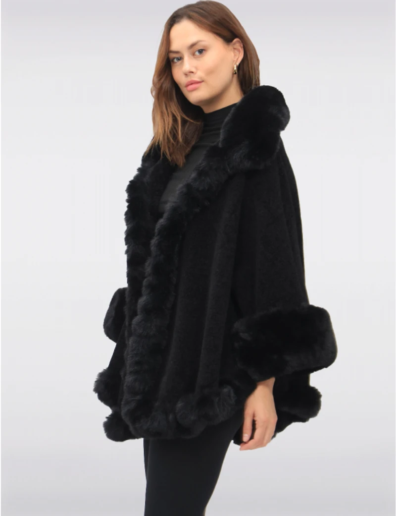 Manteaux Manteaux | La maison du manteau au Québec Cape-Châle Luxueuse en Chenille Noire avec Bordure Douce en Fausse Fourrures