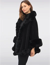 Manteaux Manteaux | La maison du manteau au Québec Cape-Châle Luxueuse en Chenille Noire avec Bordure Douce en Fausse Fourrures
