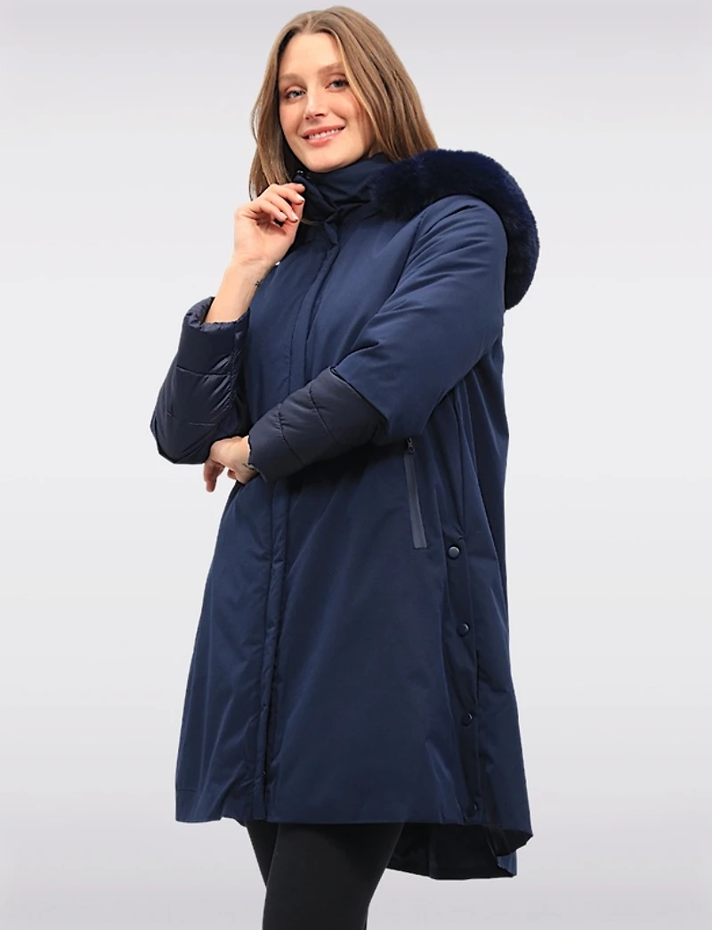 Manteau Trapèze À Capuche Bordé De Fausse Fourrure Doublé Matelassé Par Spanner