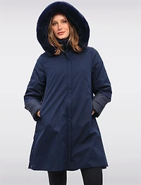 Manteau Trapèze À Capuche Bordé De Fausse Fourrure Doublé Matelassé Par Spanner