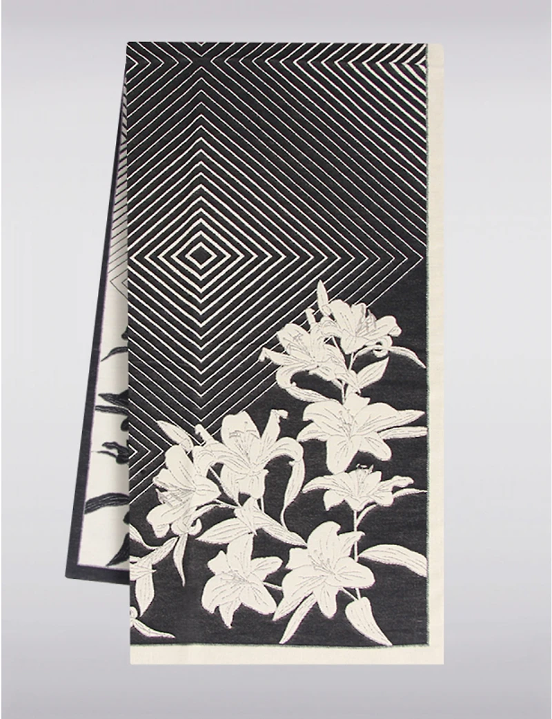 Manteaux Manteaux | La maison du manteau au Québec Foulard Oblong Réversible à Franges avec Patchwork & D’Imprimés Floraux
