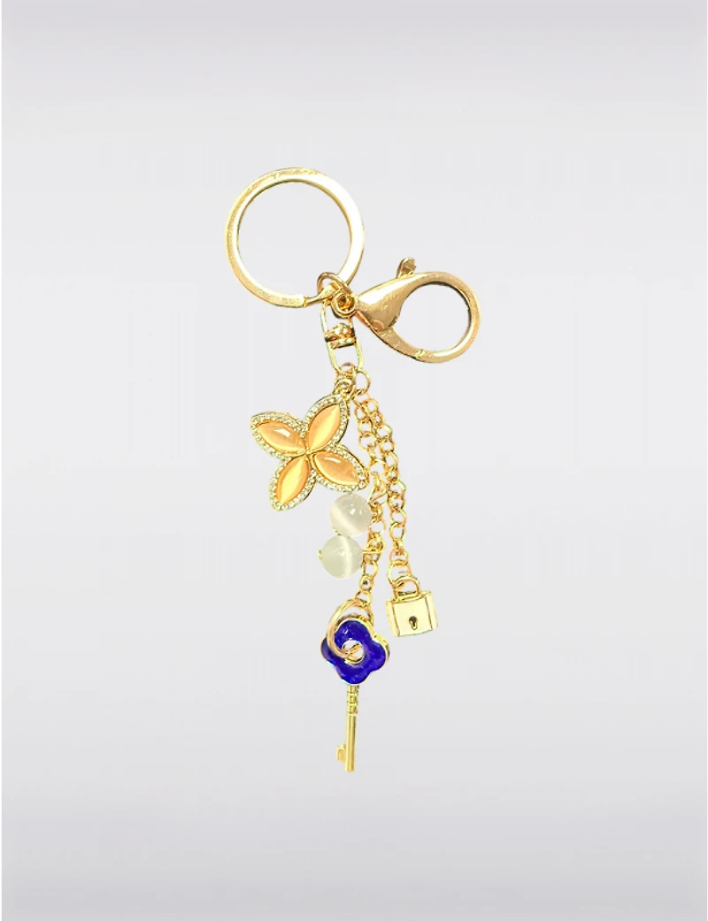 Porte-Clés & Accessoire de Sac Raffiné Doré Chic – Brillantes et Luxueuses