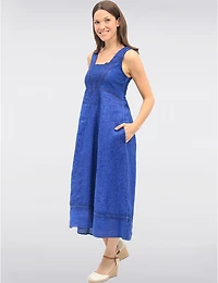 Manteaux Manteaux | La maison du manteau au Québec Robe Longue en Lin avec Croisement en V et Bordures en Coton par Carré Noir