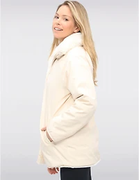 Manteau Réversible Vegan Doux en Fausse Fourrure & Lisse À Coupe Droite Par Saki
