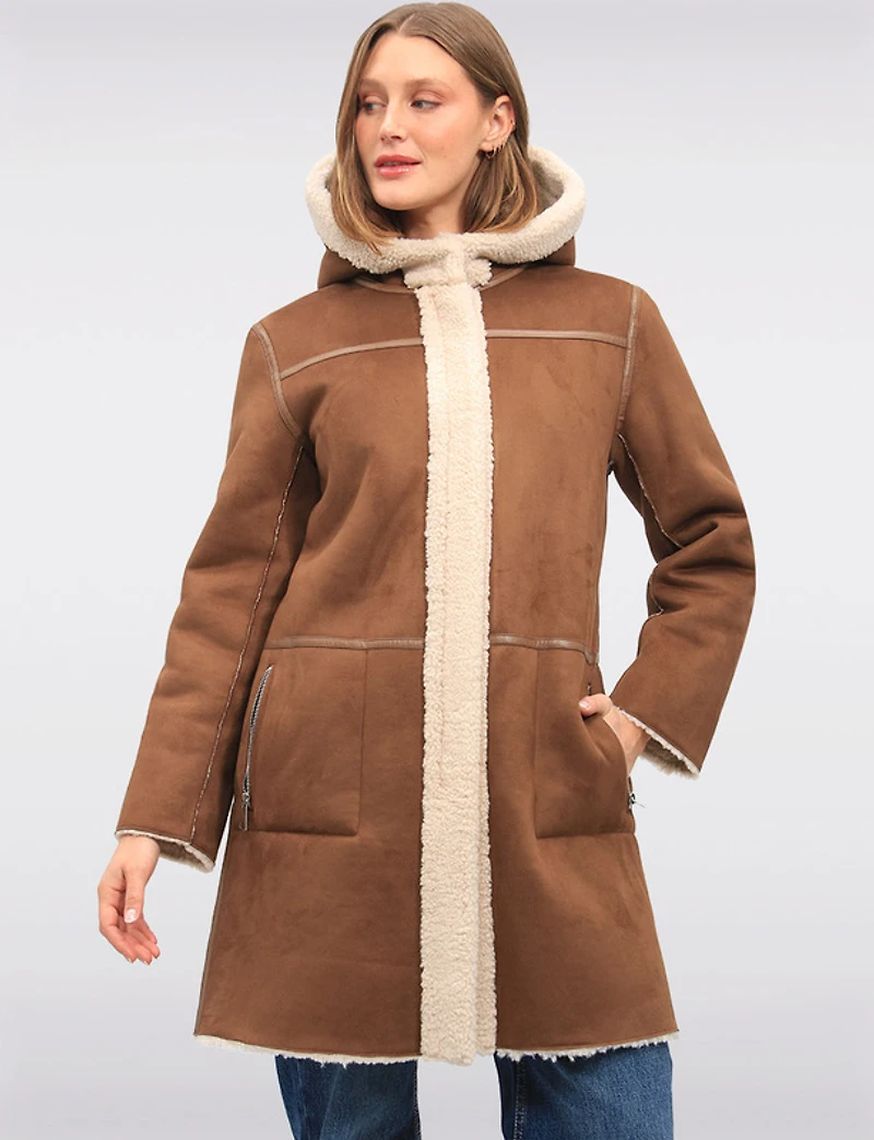 Manteau Réversible À Capuche en Faux Daim Et Sherpa Doux Par Saki