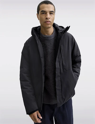Manteaux | La maison du manteau au Québec Veste Courte Légère à Capuche avec Finition Déperlante Hommes par Jack & Jones