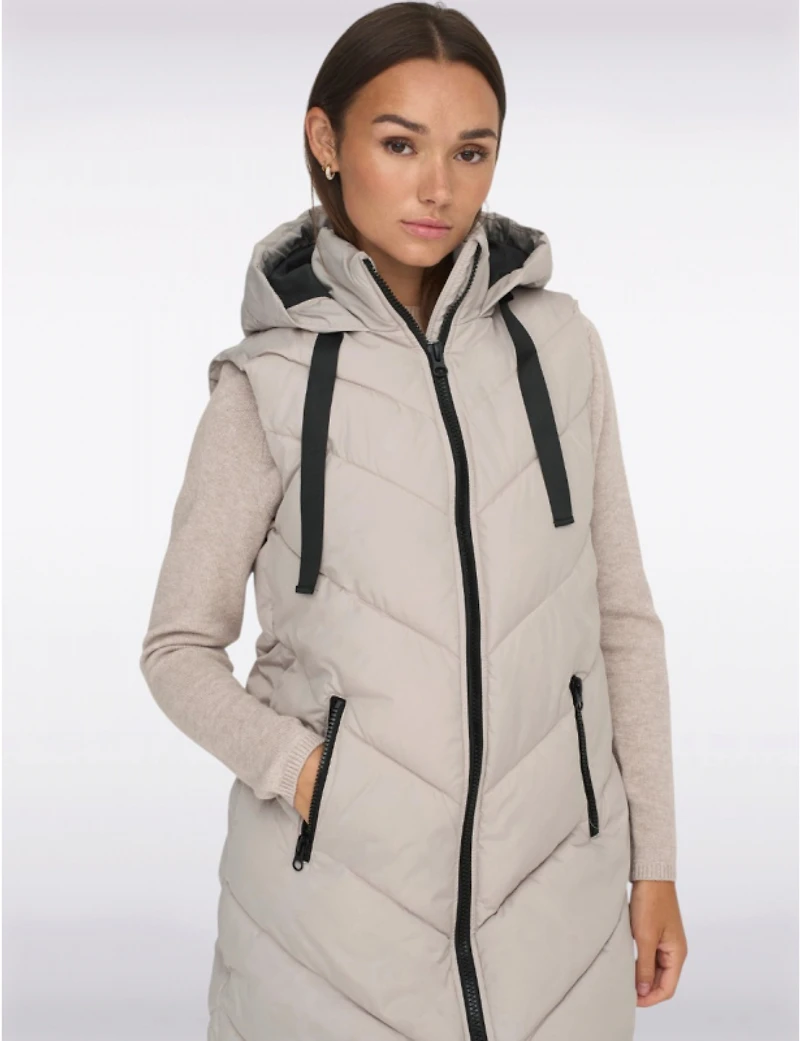 Manteaux | La maison du manteau au Québec Gilet Long Chic Matelassé Sans Manches avec Capuche et Poches Latérales par JDY