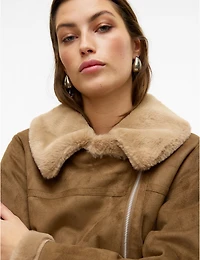 Manteaux | La maison du manteau au Québec Veste Moto Courte en Suede Bordée Et Doublée Fausse Fourrure Par Vero Moda