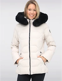 Végan Veste matelassée avec capuche en fausse fourrure par Saki