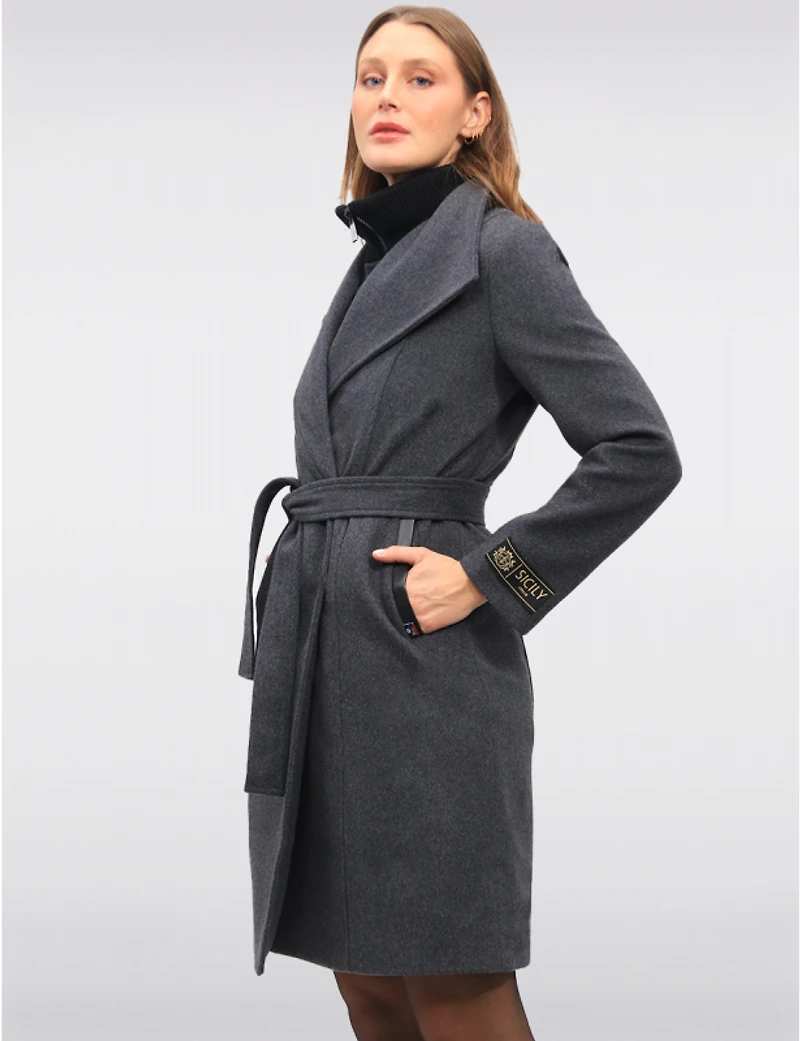 Manteau Long en Mélange de Laine à Col Revers Plastron & Ceinture par Sicily