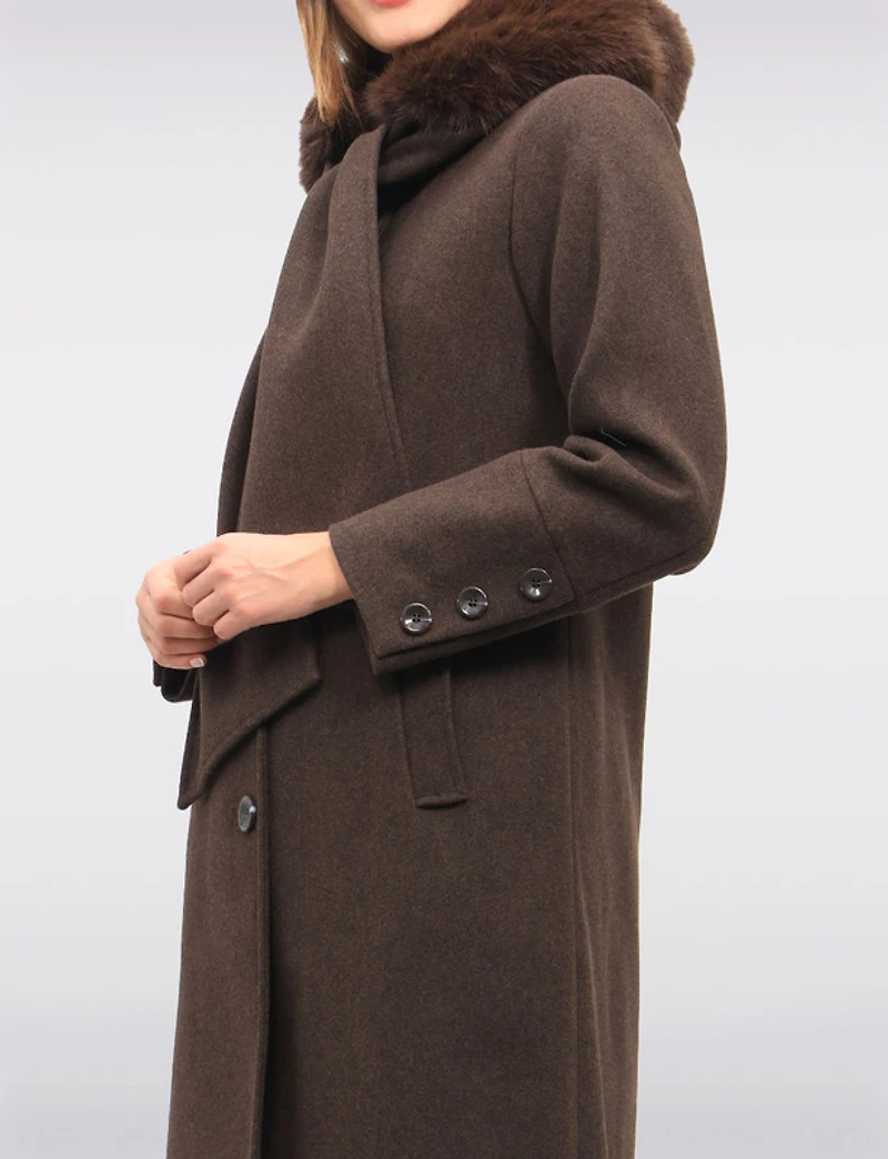 Manteau en Laine Végane Avec Capuche & Bordure Faux Fourrure par Saki