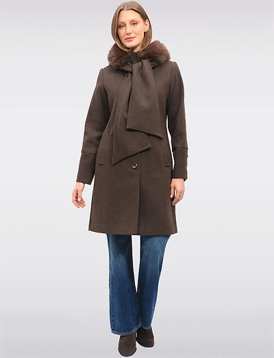 Manteau en Laine Végane Avec Capuche & Bordure Faux Fourrure par Saki