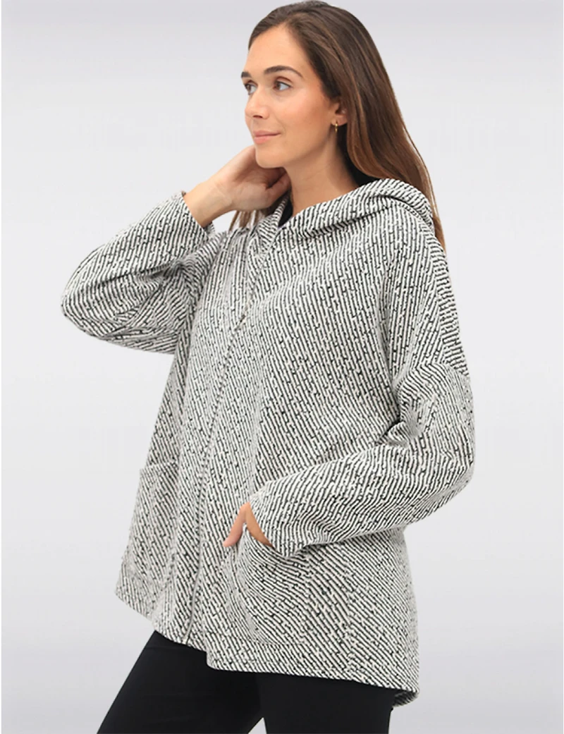 Manteaux | La maison du manteau au Québec Sweat Polyvalent à Capuche Zippée en Chenille avec Poches Plaquées par Froccella