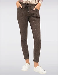 Manteaux Manteaux | La maison du manteau au Québec Pantalon Froissé Extensible à Enfiler avec Détails Dorés et Poches par Froccella