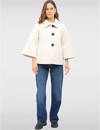 Manteau Court Scuba Chic par Froccella