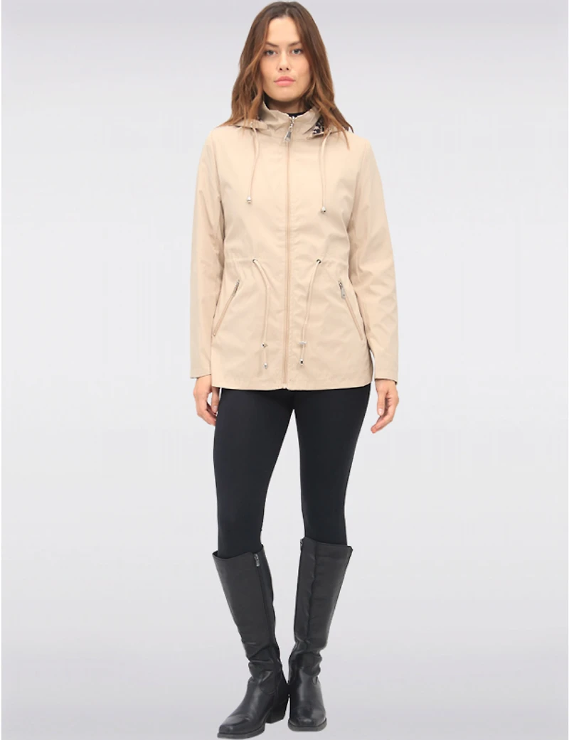Manteaux | La maison du manteau au Québec Anorak Réversible à Cordon de Serrage & Capuche Motif Uni/Leopard par Froccella