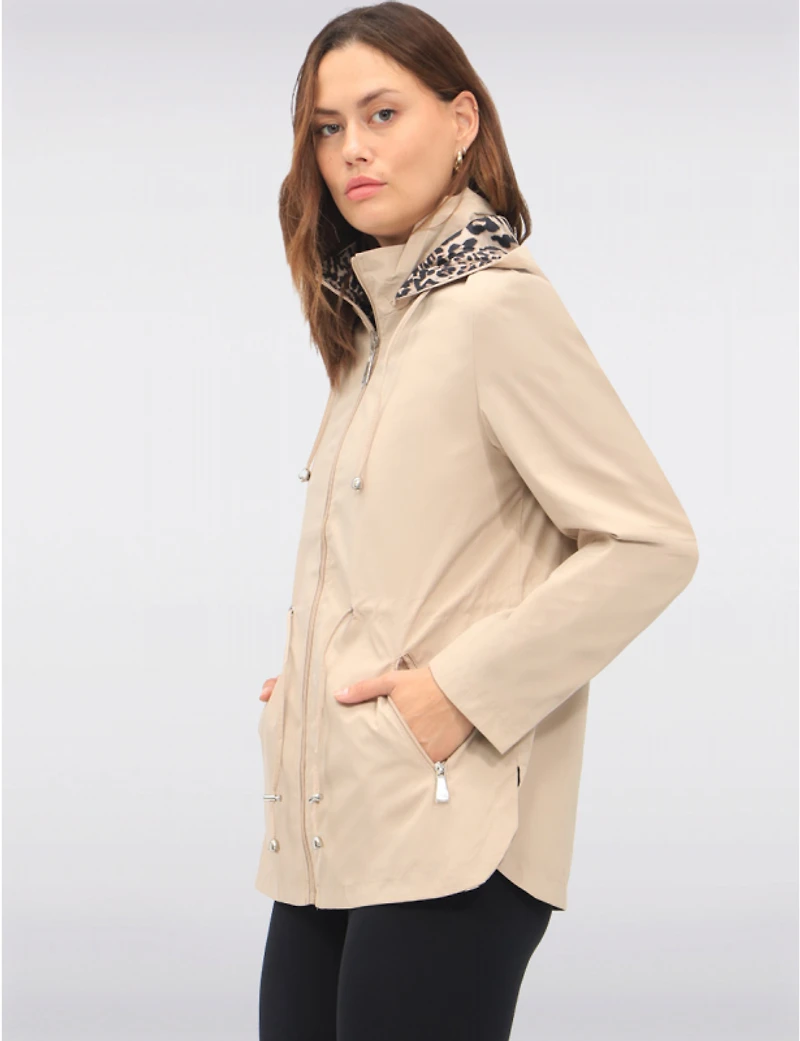Manteaux | La maison du manteau au Québec Anorak Réversible à Cordon de Serrage & Capuche Motif Uni/Leopard par Froccella