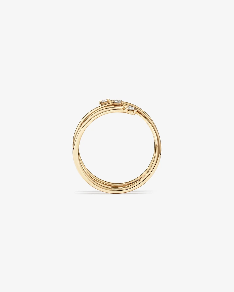 Bague enveloppante accentuée de diamants en or jaune 10kt