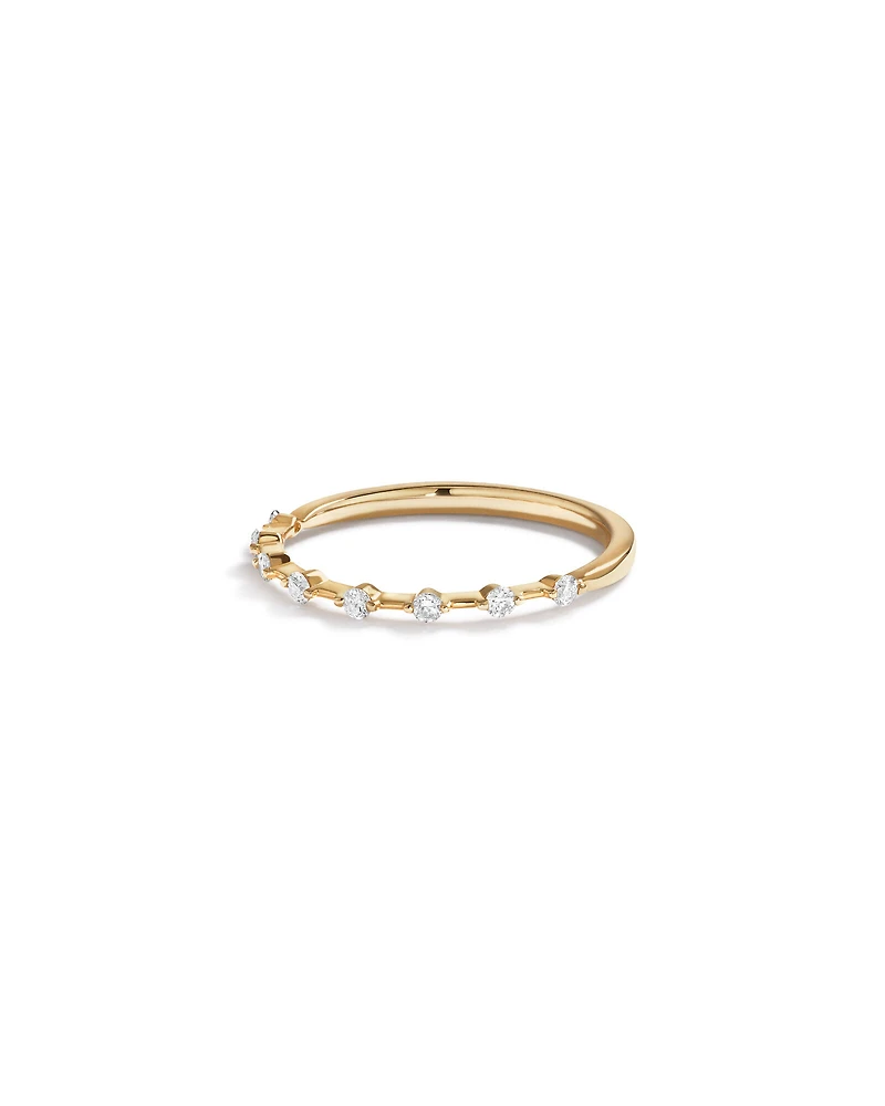 Alliance en or jaune 14 carats avec diamant de 0,15 carat