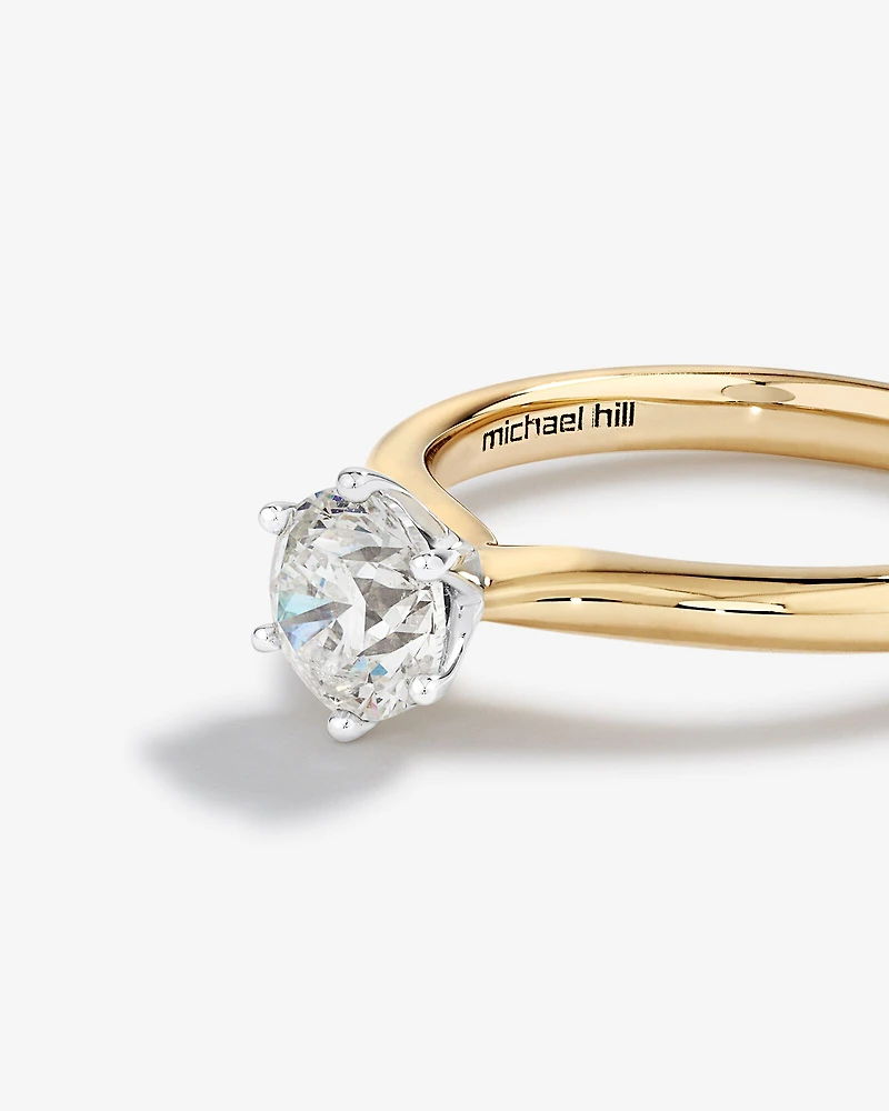 Bague de fiançailles en or blanc et jaune 18 K à diamant solitaire certifié totalisant 1 ct