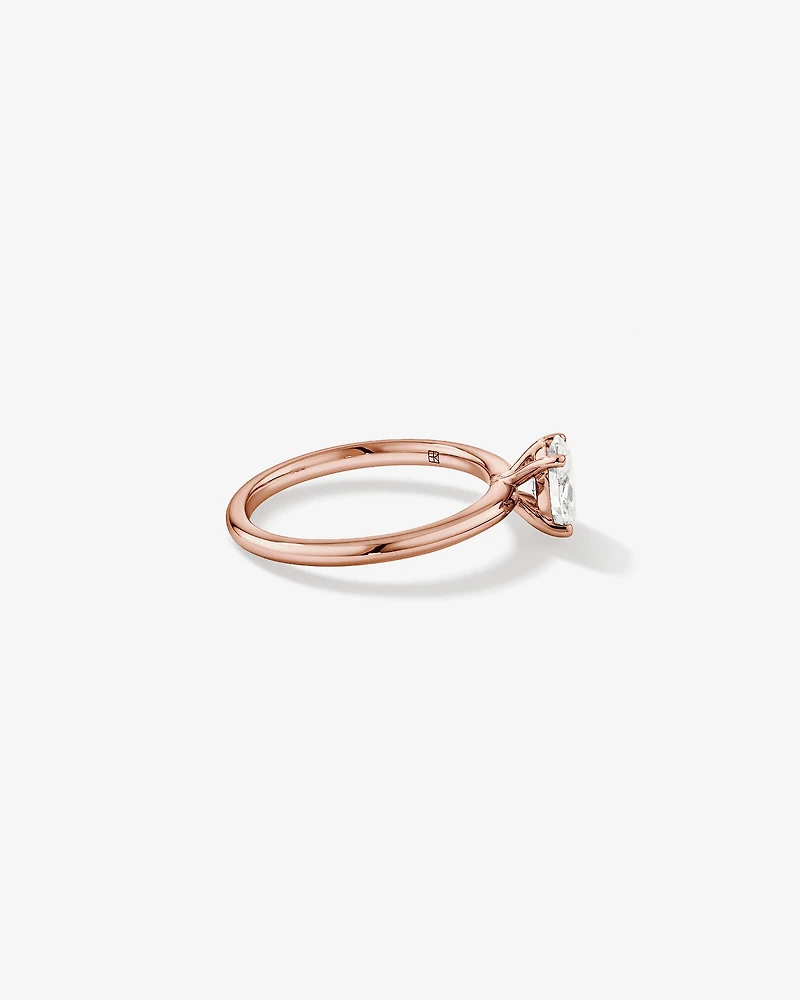 Bague de fiançailles solitaire ovale en diamant cultivé en laboratoire TW de 0,70 carat en or rose 14 carats