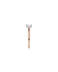 Bague de fiançailles solitaire ovale en diamant cultivé en laboratoire TW de 0,70 carat en or rose et blanc 14 carats