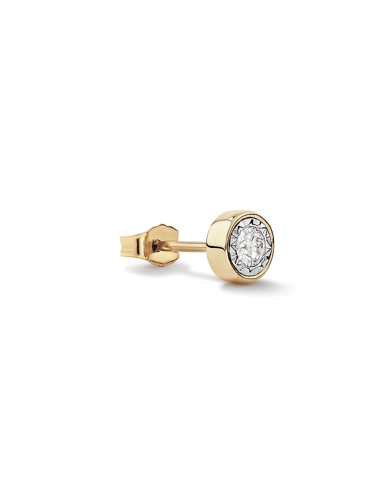Bouton d'oreille unique à solitaire en or jaune 10 K avec diamants totalisant 0,10 ct