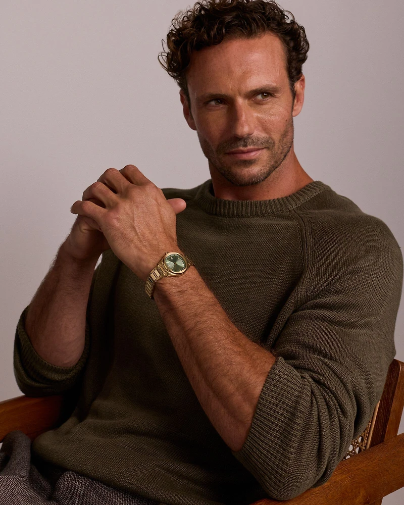 Quartz Watch in Gold Tone with Sunray-Patterned Green Dial