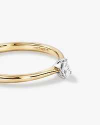 Bague de promesse solitaire en diamant taille poire en or jaune et blanc 10 carats