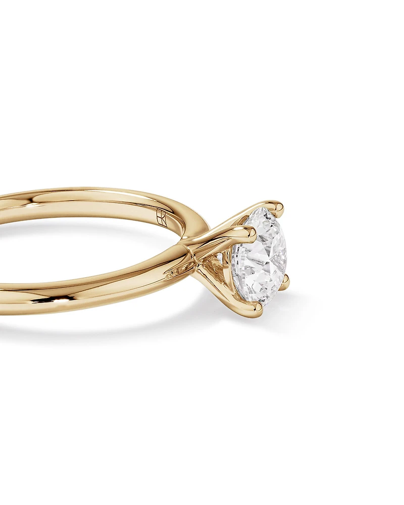 Bague de fiançailles solitaire ronde en diamant brillant de laboratoire TW de 1 carat en or jaune 14 carats