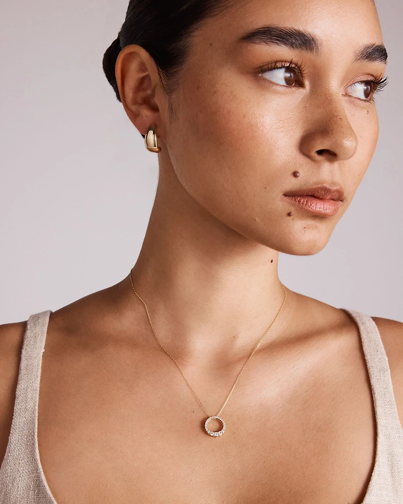 Collier de cercle gradué en diamants TW de 0,38 carat en or jaune 10 carats