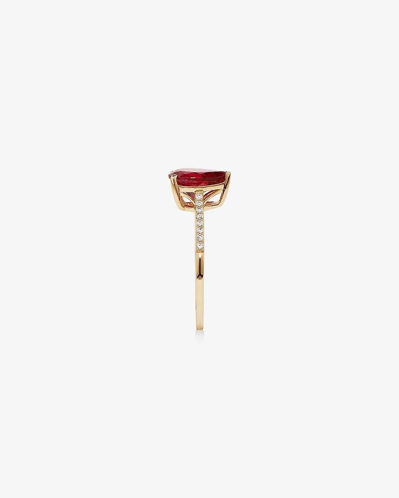 Bague Avec Pierre Précieuse Rubis Créée Rouge De Taille Poire Et Diamants En Or Jaune 10Ct