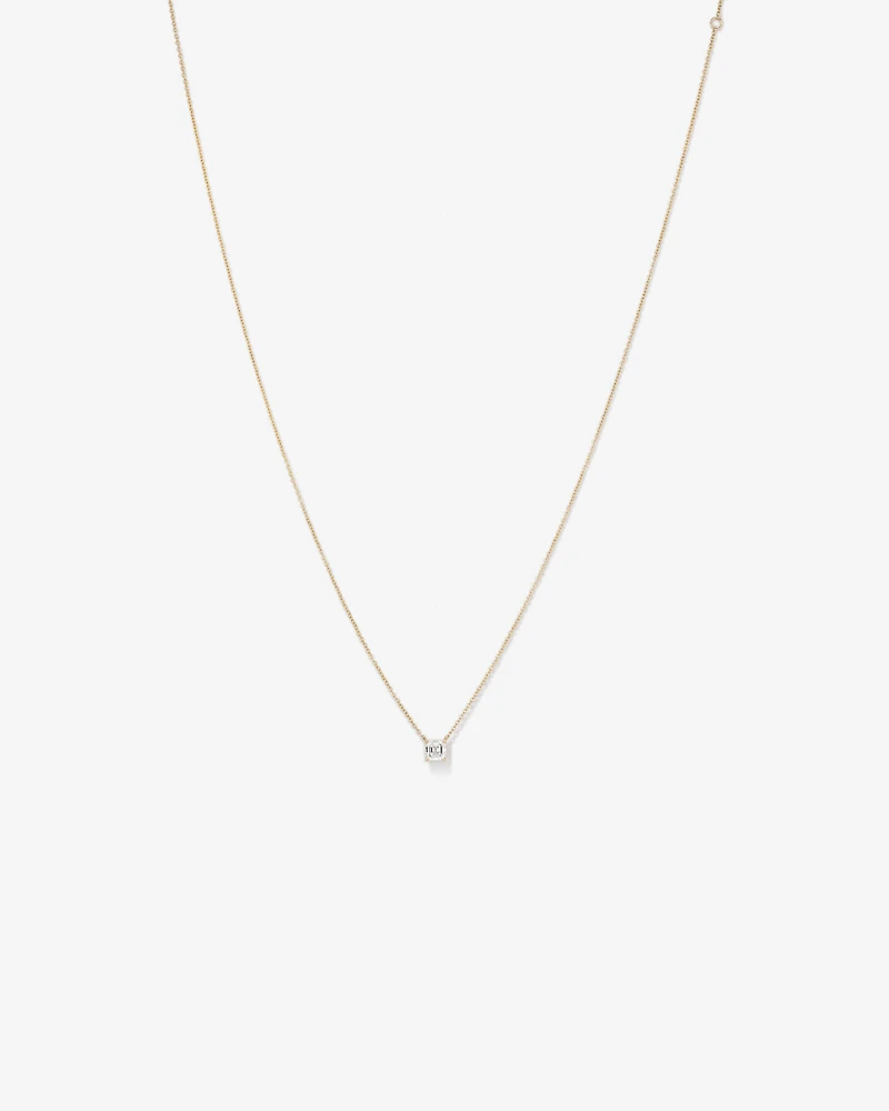 0,50 carat TW collier solitaire en diamant de laboratoire taille Asscher en or jaune 10kt