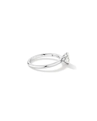 0,70 Carat Poids Total Bague De Fiançailles Solitaire En Diamant De Laboratoire Ovale En Or Blanc 14 Carats