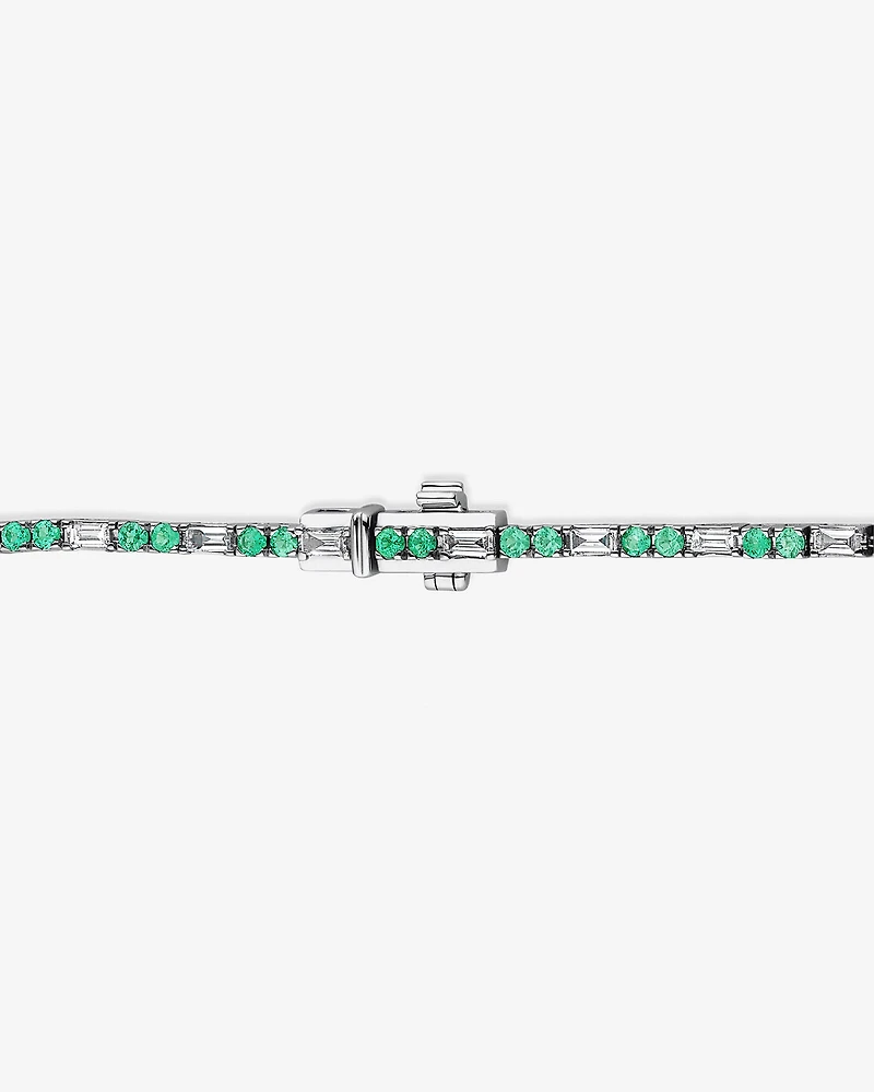 Bracelet de Tennis Dot Dash en Émeraude & Diamant avec 0,62 Carat TW en Or Blanc 10kt