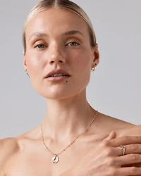 Collier pendentif cercle ouvert Sunray en or jaune 10 kt