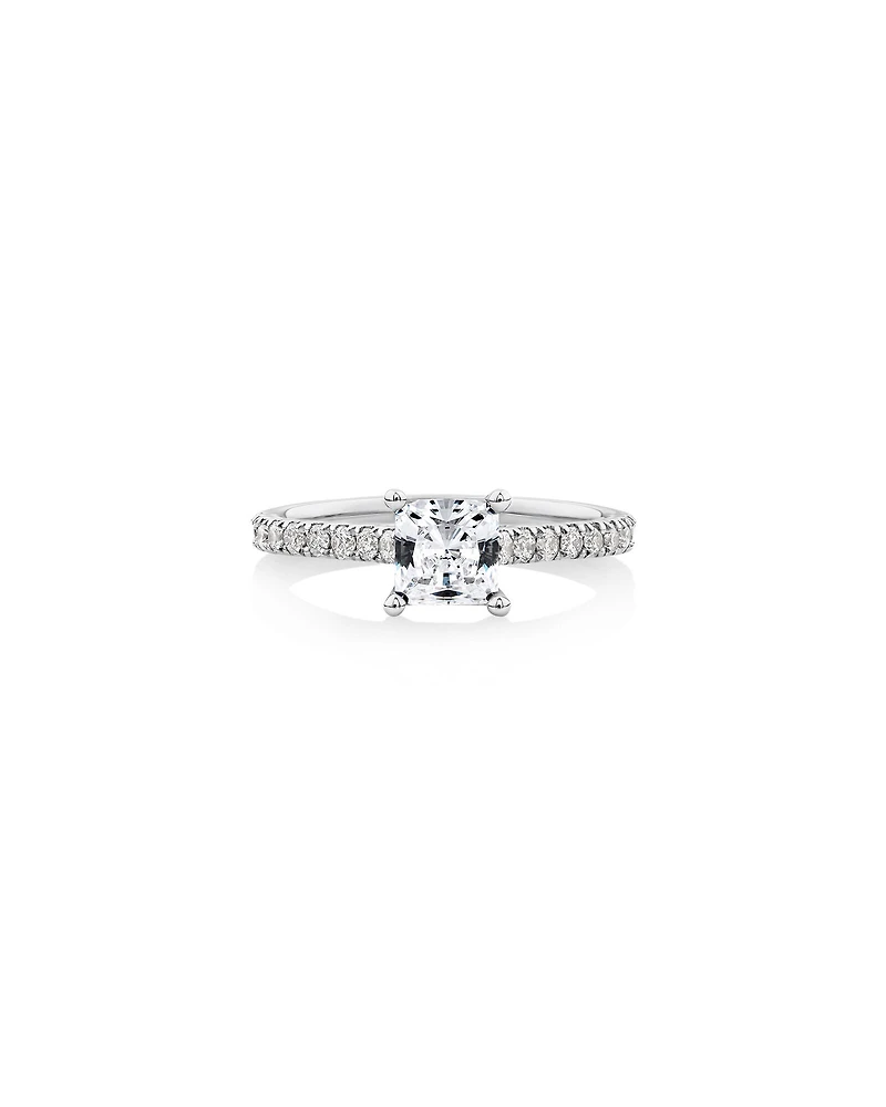 Bague de fiançailles en or blanc 14 K avec diamants totalisant 1,25 ct