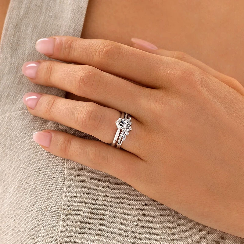 Bague de fiançailles en or blanc 18 K à diamant solitaire certifié totalisant 0,75 ct