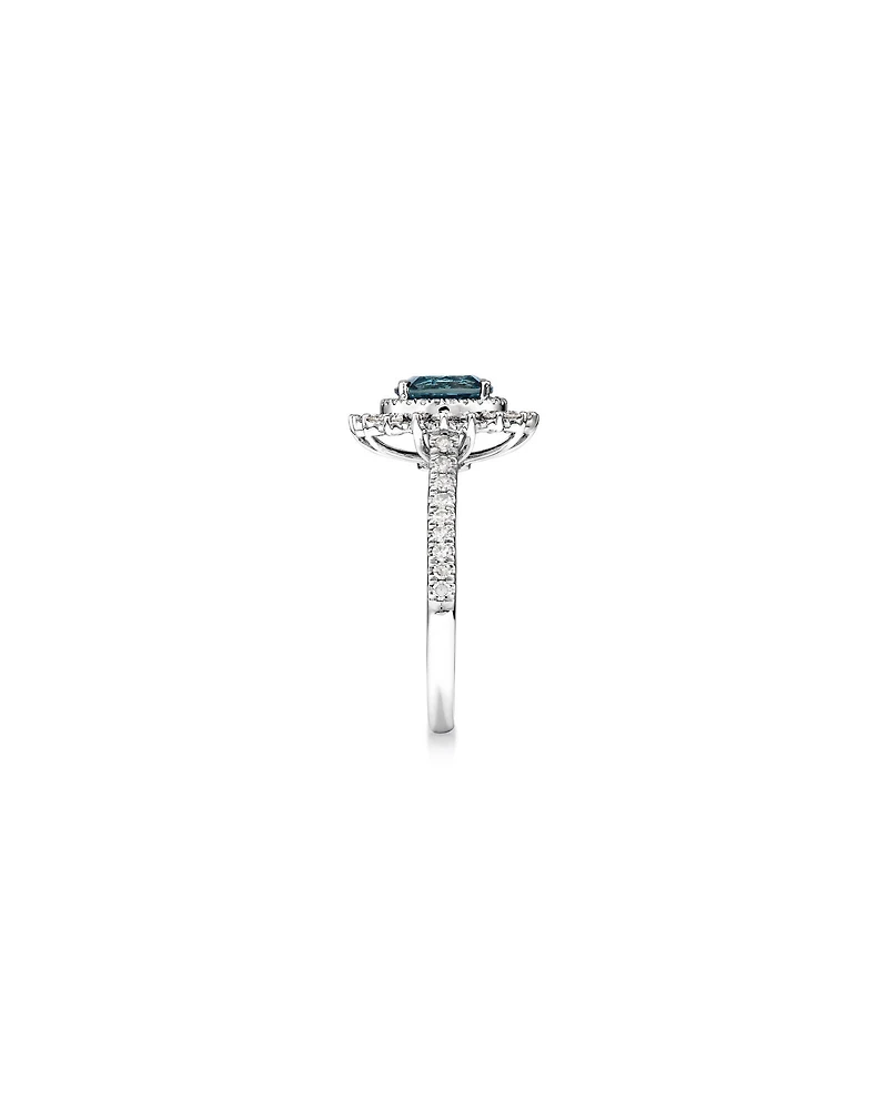 Bague à halo de dentelle en or blanc 10 K avec topaze et diamants totalisant 0,50 ct