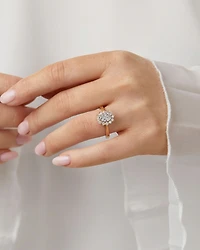 Bague fantaisie en or jaune 14 K avec pavé de diamants totalisant 0,62 ct