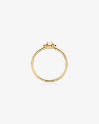 Bague en or jaune 10 K à opale et à diamants