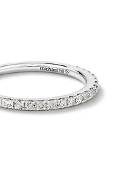 Alliance en or blanc 14 K avec diamants totalisant 0,34 ct