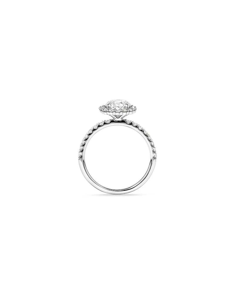 Bague De Fiançailles Halo En Diamant De Laboratoire Rond Brillant De 1,79 Carat Poids Total En Or Blanc 14 Carats