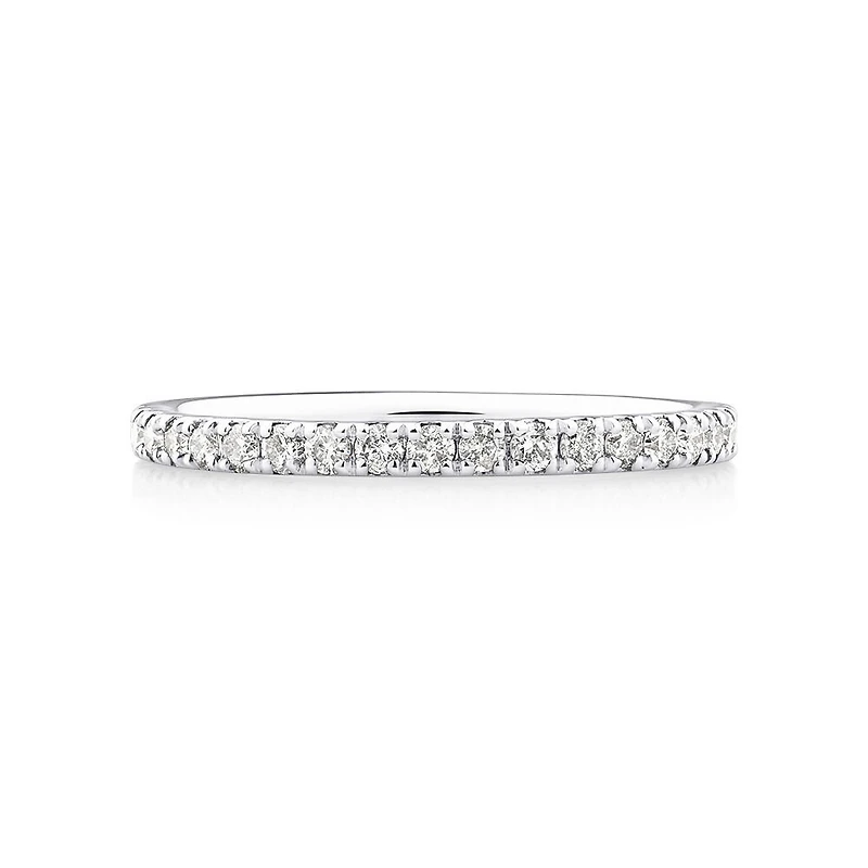Wedding Band with Carat TW of Diamonds in 14kt Gold