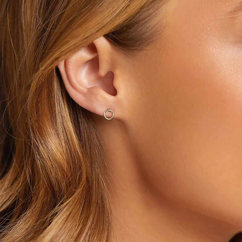Boutons d'oreilles en forme de cercle en or jaune 10 K de 5 mm
