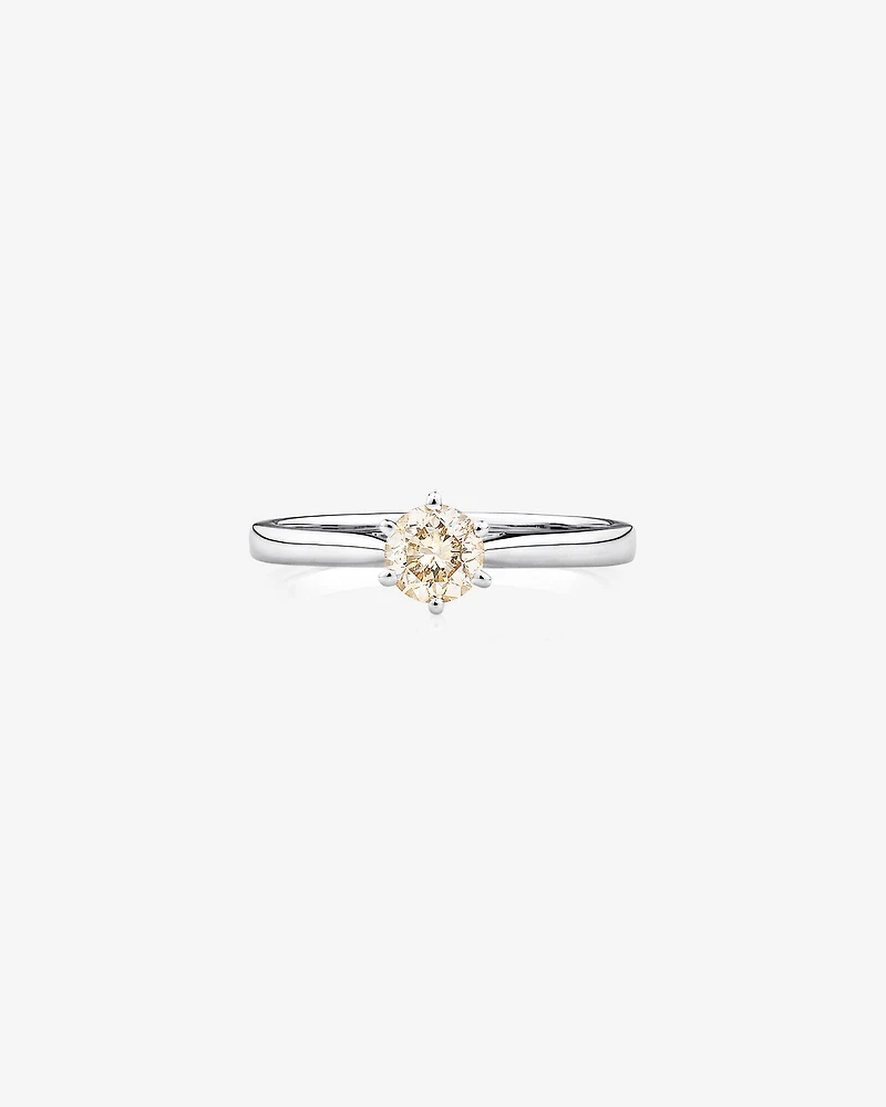 Bague de fiançailles en or blanc 14 K à diamant solitaire totalisant 0,5 ct